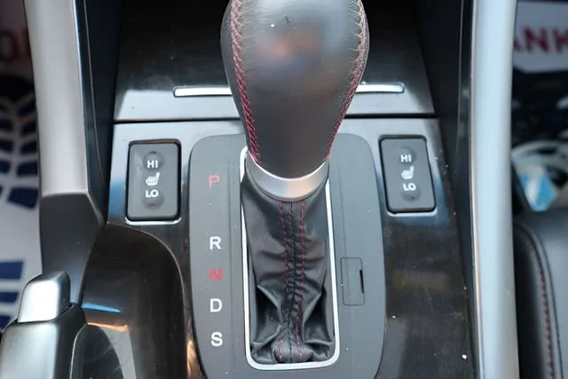 Used 2012 Red Acura 2.4 image 32