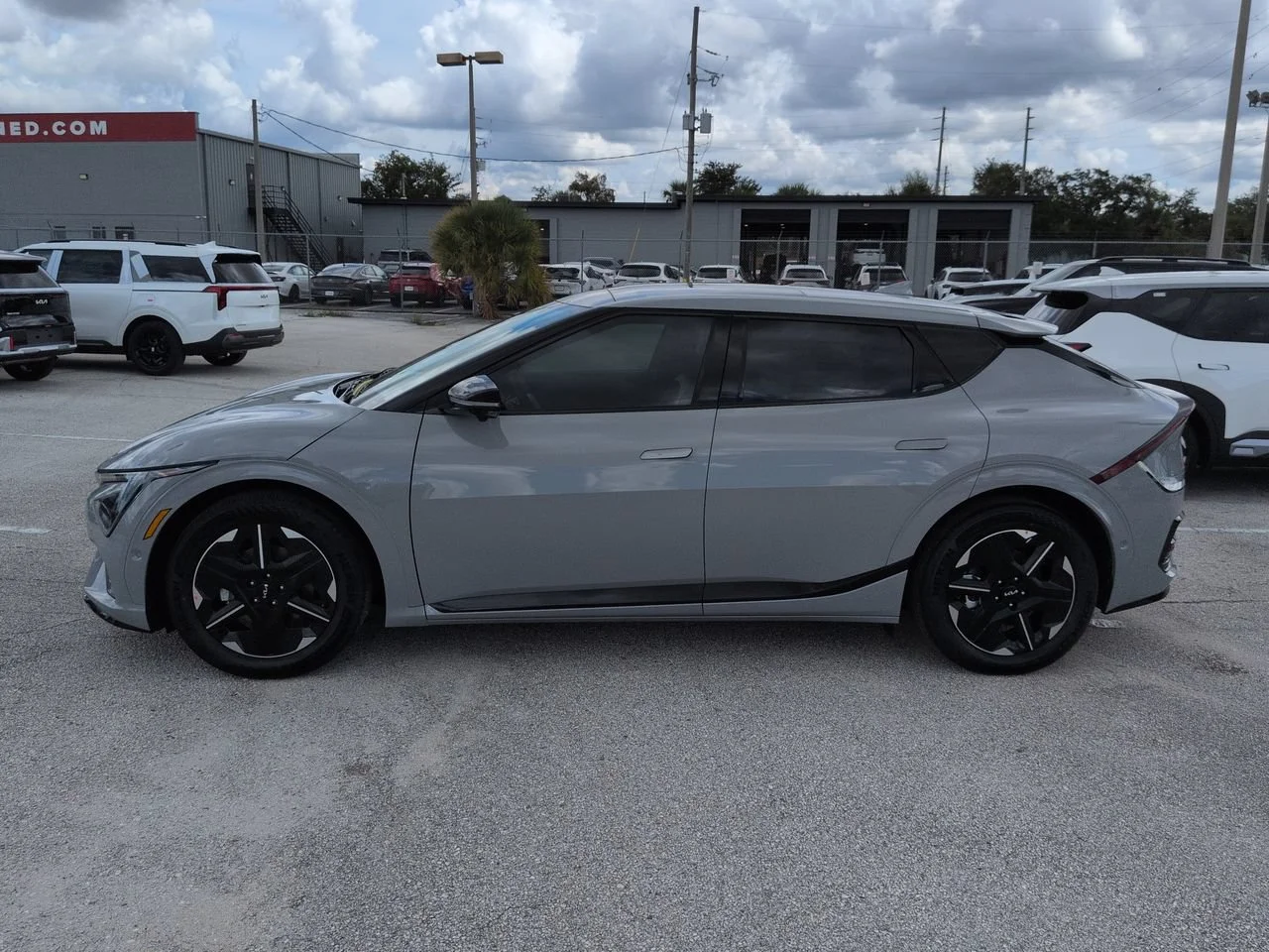 New 2026 Wolf Gray Kia GT-Line image 7