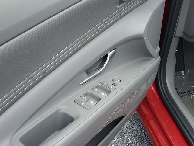 2025 Hyundai Elantra SEL - Photo 10