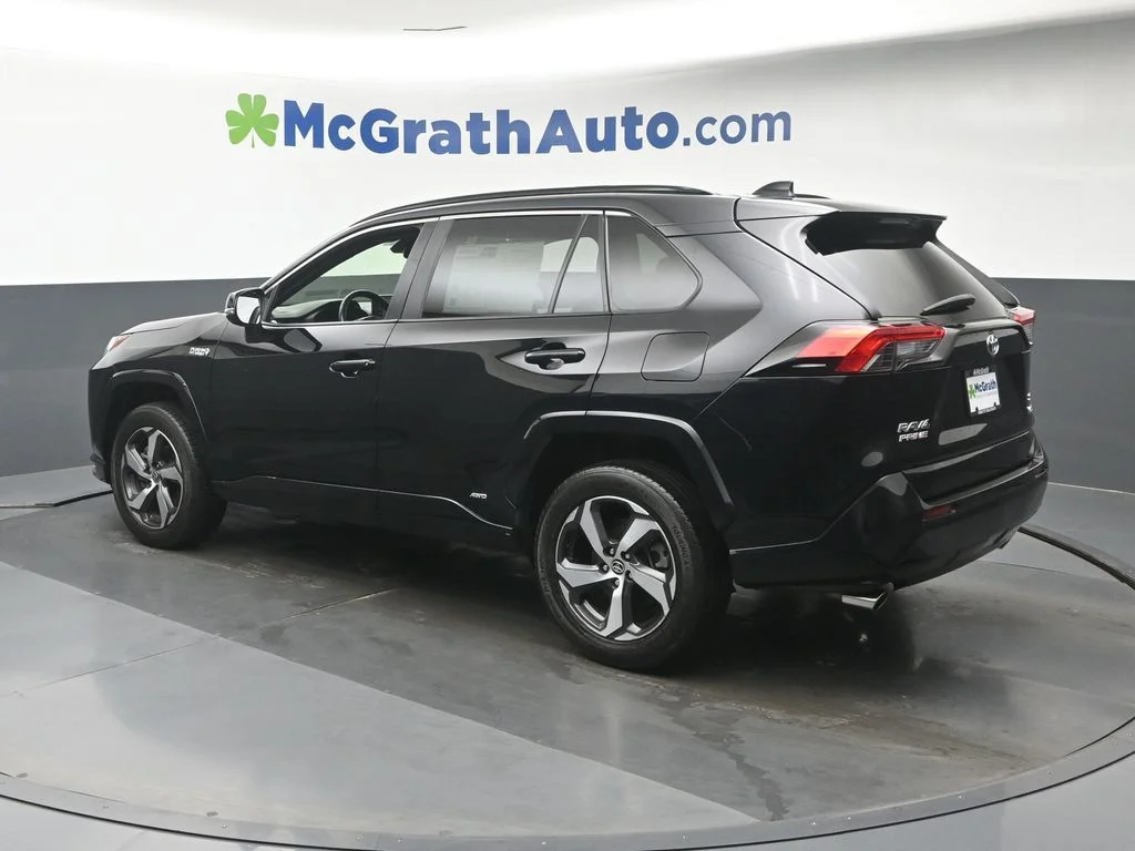 Used 2022 Black Toyota SE image 25