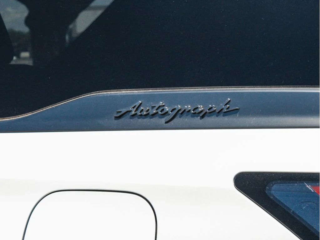 New 2026 RADIANT WHITE INFINITI Autograph 4WD image 8