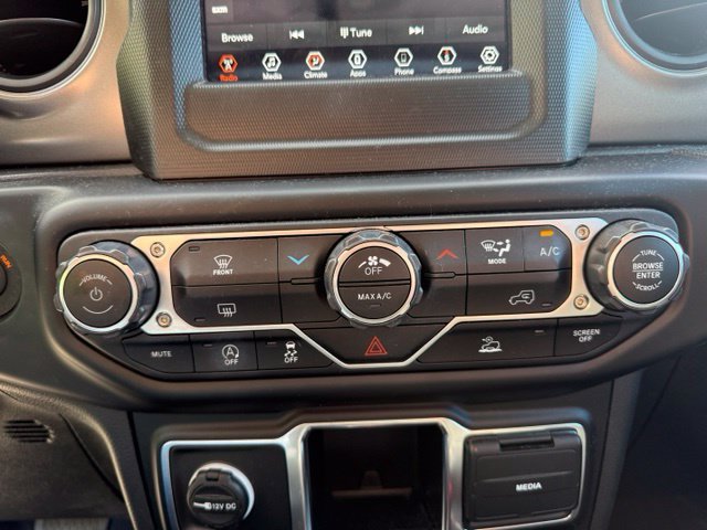 Used 2023 Gray Jeep Sport image 22