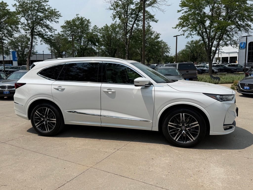 Used 2026 Solar Silver Metallic Acura Advance Package image 3
