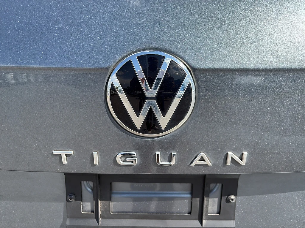 Used 2022 Platinum Gray Metallic Volkswagen 2.0T S FWD image 12
