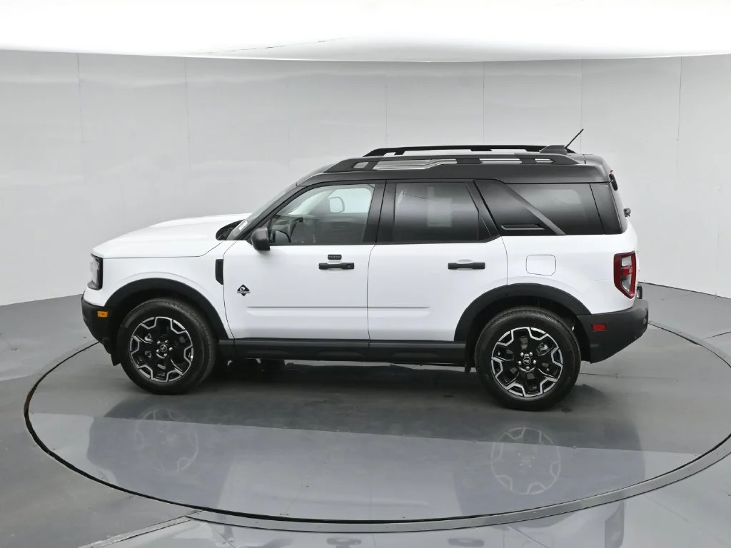 New 2026 Oxford White Ford Outer Banks image 52