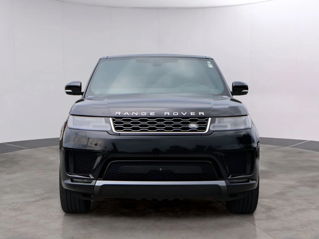 Used 2018 Narvik Black Land Rover HSE image 2
