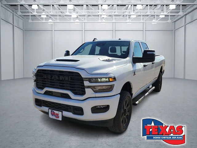 2026 Ram 2500 BLACK EXPRESS CREW CAB 4X4 8' BOX