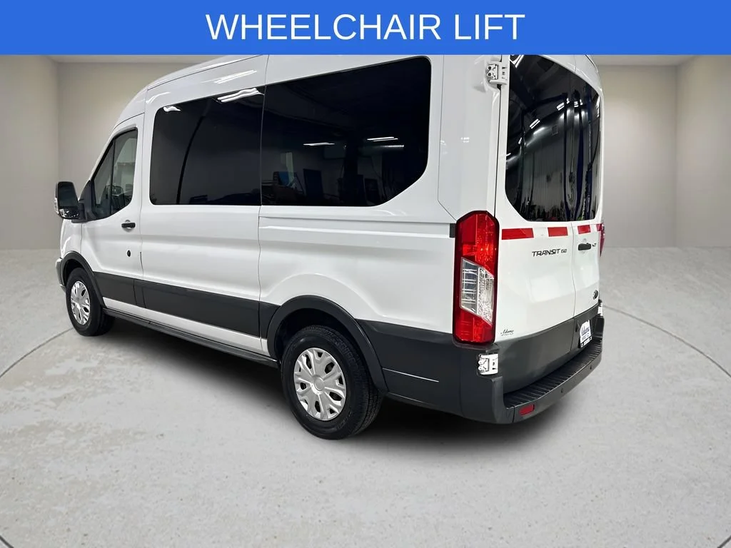2016 Ford Transit XL - Photo 7
