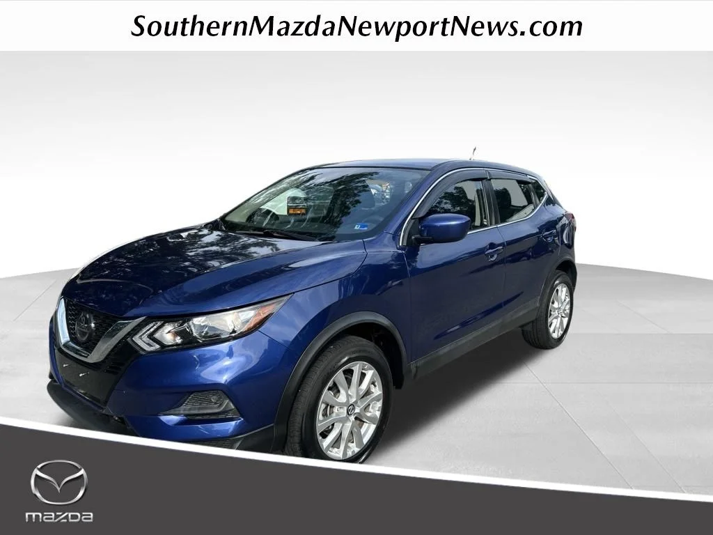 Used 2021 Blue Nissan S image 1