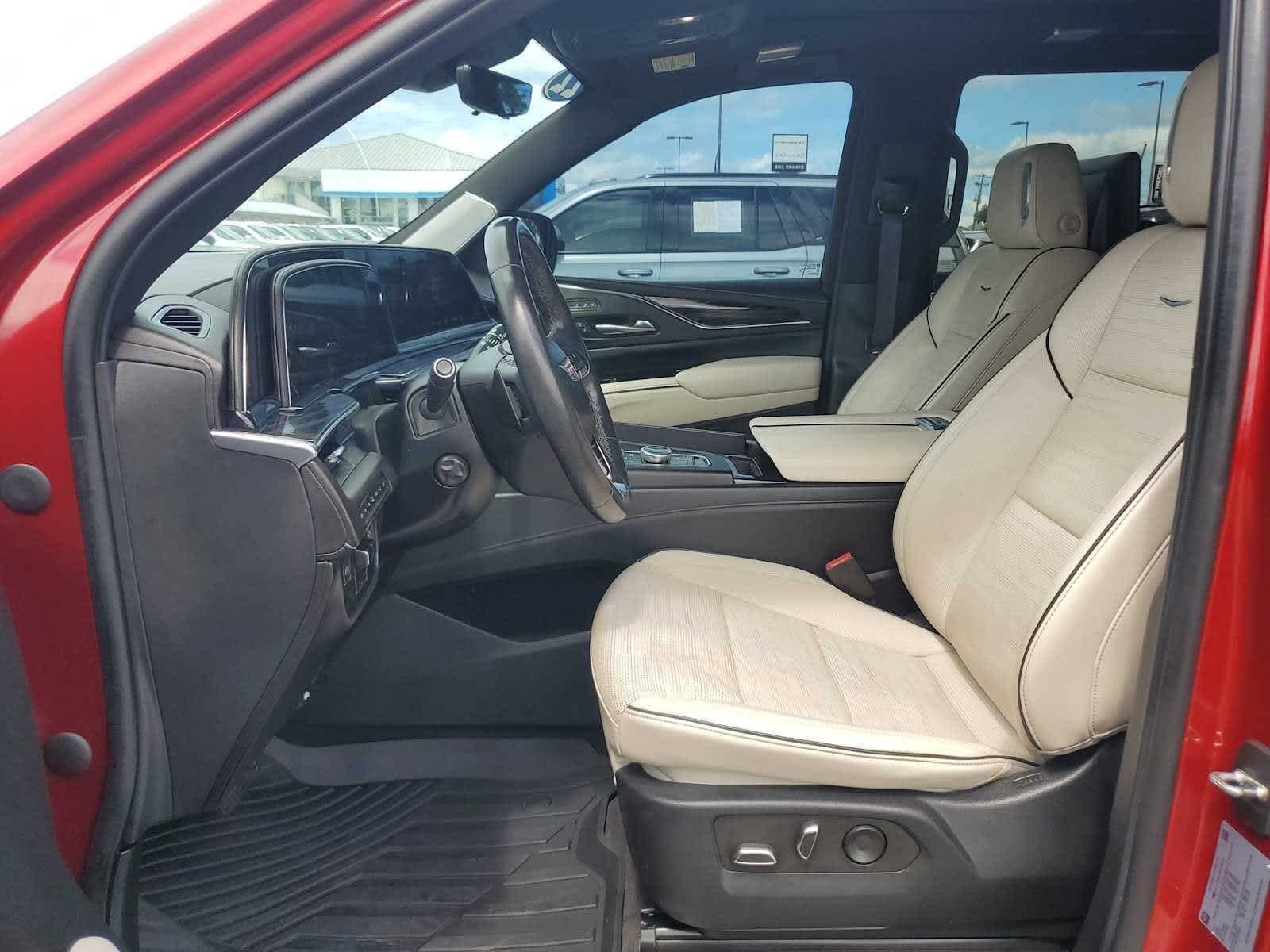 Used 2022 Infrared Tintcoat Cadillac Sport image 19