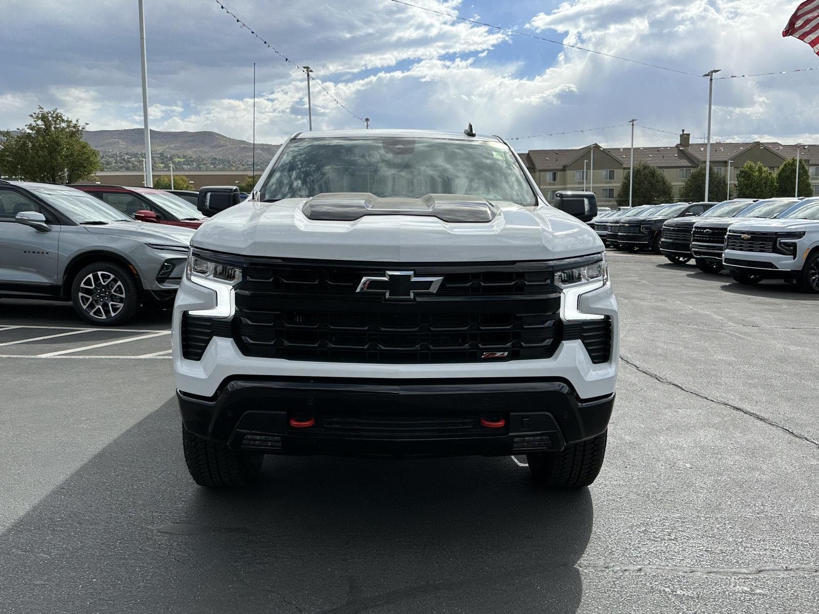 2026 Chevrolet Silverado 1500 LT Trail Boss - Photo 4