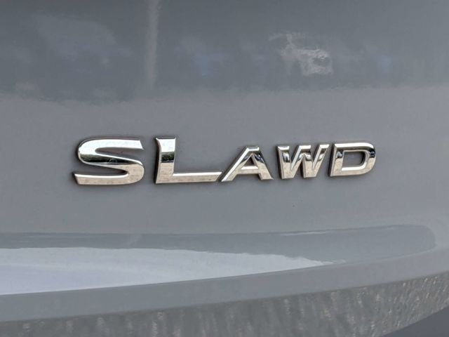Used 2023 Gray Nissan SL image 12