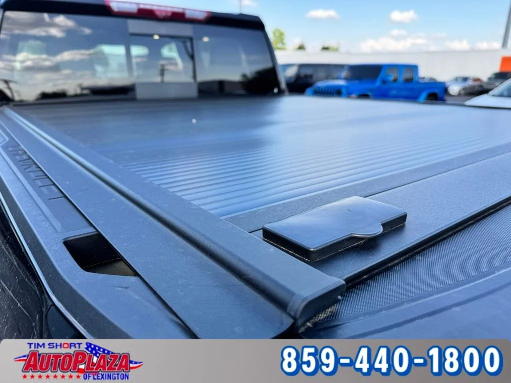 Used 2025 Black Chevrolet ZR2 image 23