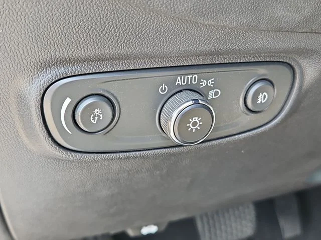 Used 2024 Beige Chevrolet Premier image 18