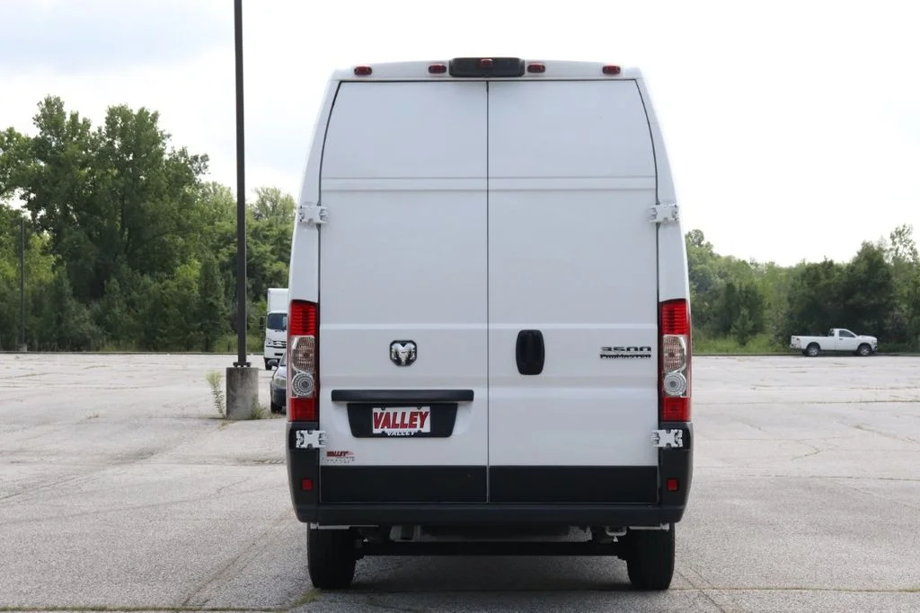 Used 2023 White Ram Super High Roof image 8