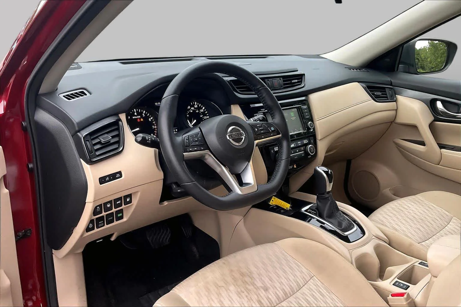 Used 2020 Scarlet Ember Tintcoat Nissan SV image 17