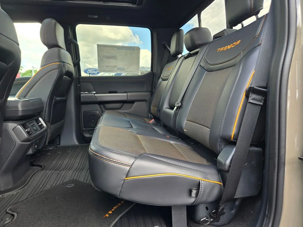 New 2026 Marsh Gray Ford Tremor® image 18