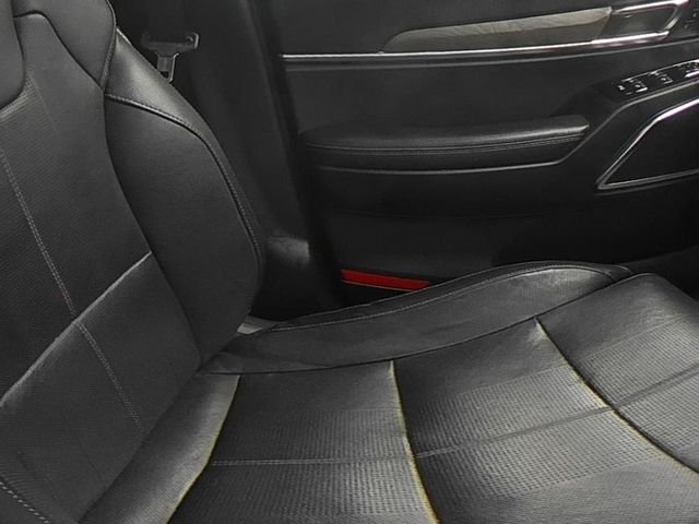 Used 2022 Silver Kia SX image 37