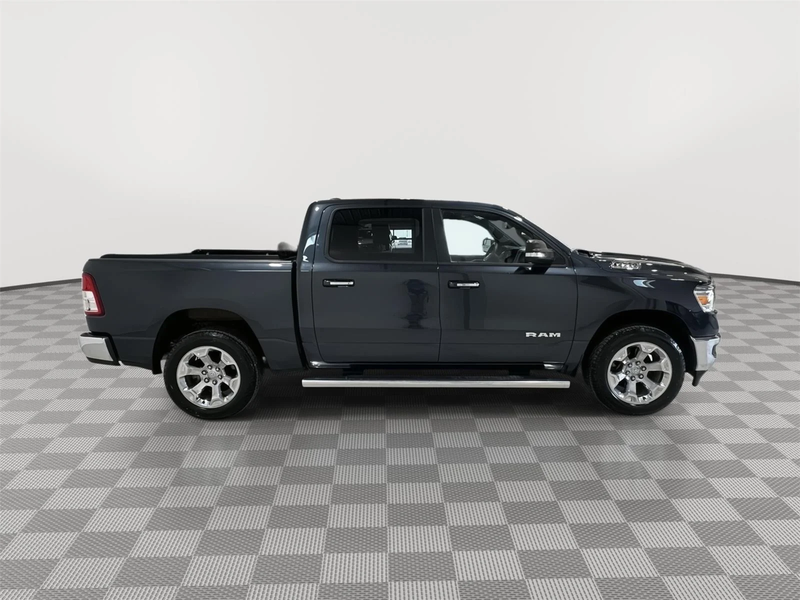 Used 2019 Steel Ram Big Horn/Lone Star image 6