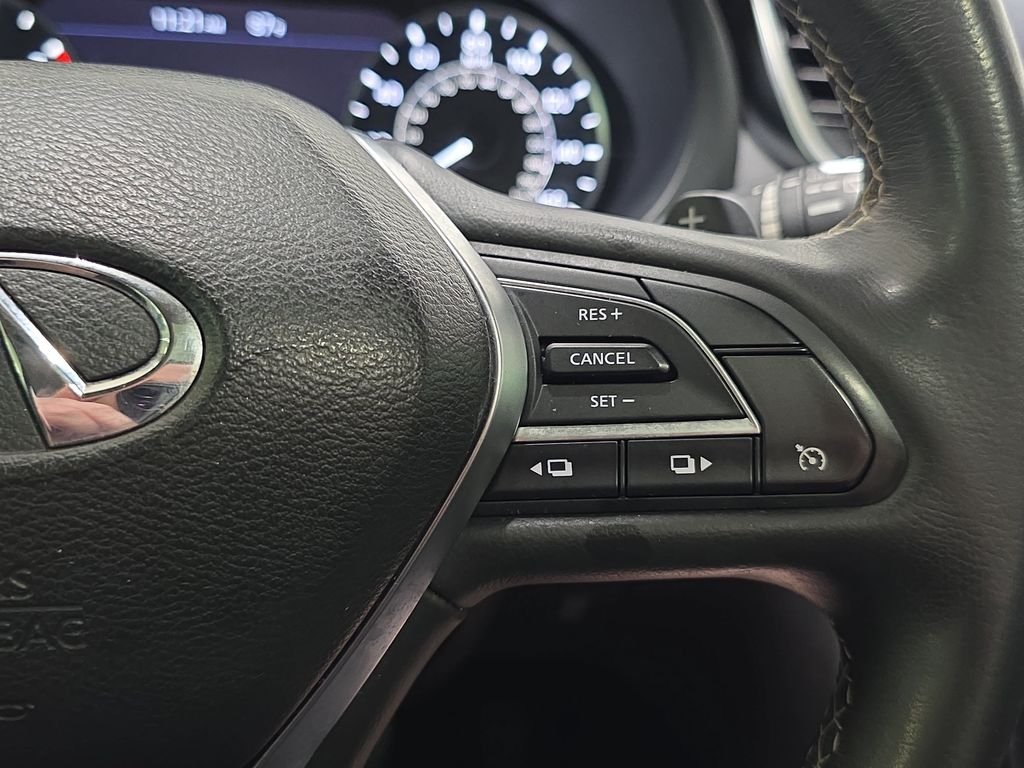 Used 2019 Graphite Shadow INFINITI LUXE image 17
