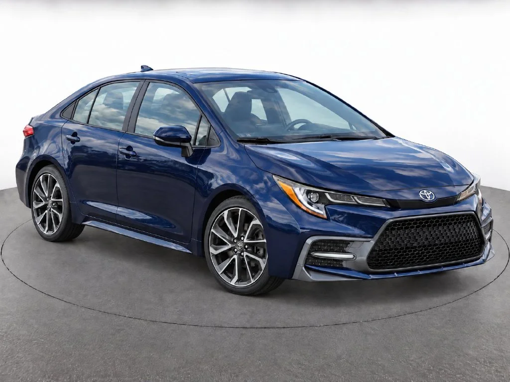 Used 2020 Blue Toyota SE image 7