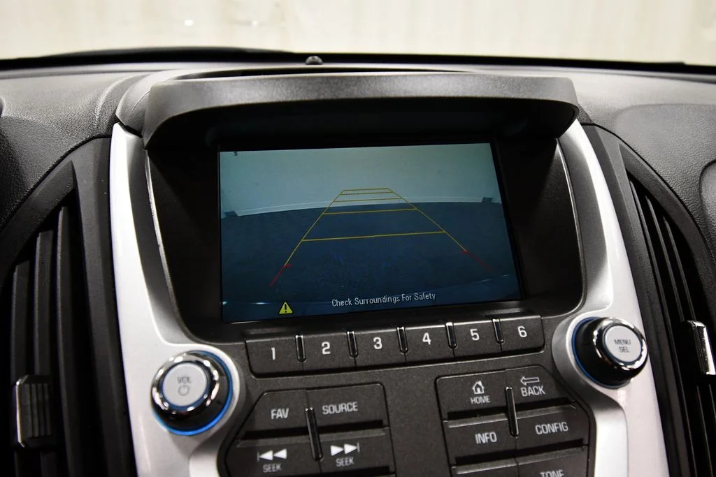 Used 2015 Gray Chevrolet LTZ image 22