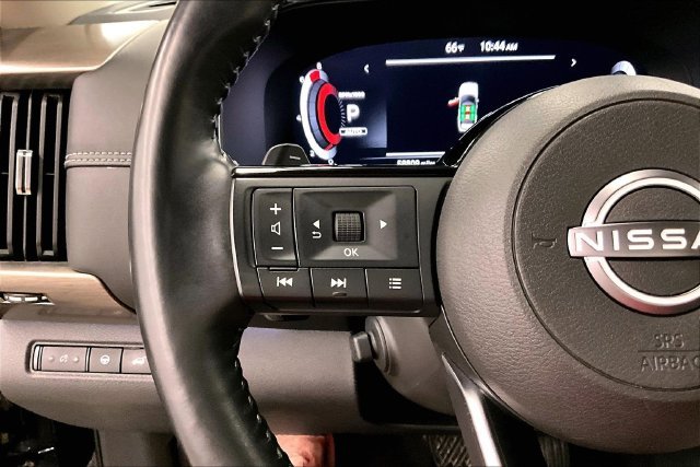 Used 2023 Super Black Nissan Platinum image 27