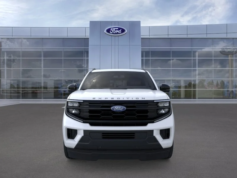 New 2026 Star White Metallic Tri-Coat Ford Active image 6
