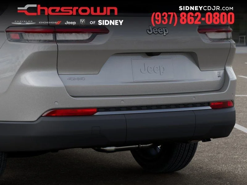 New 2026 Silver Zynith Exterior Paint Jeep  image 13