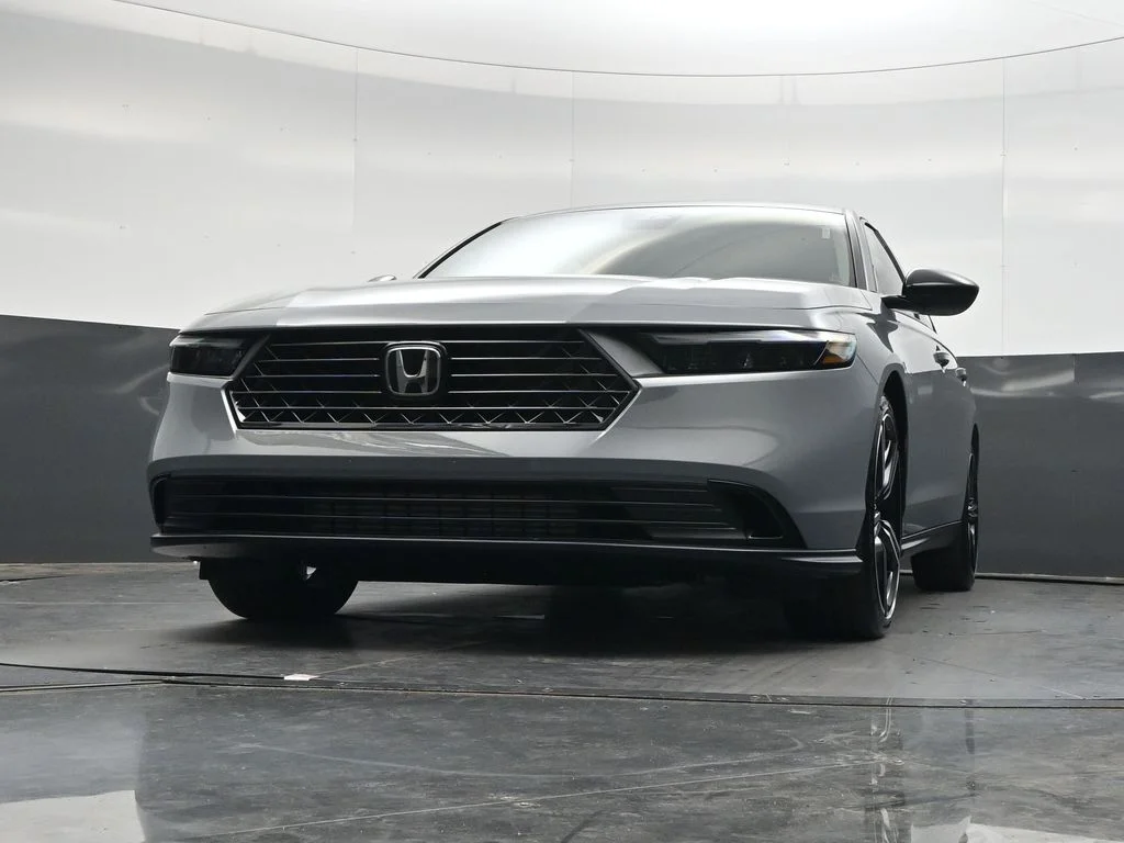 New 2026 Urban Gray Pearl Honda SE image 29