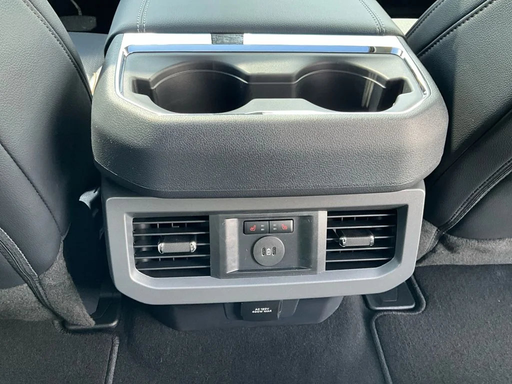 New 2026 Star White Metallic Tri-Coat Ford LARIAT image 14
