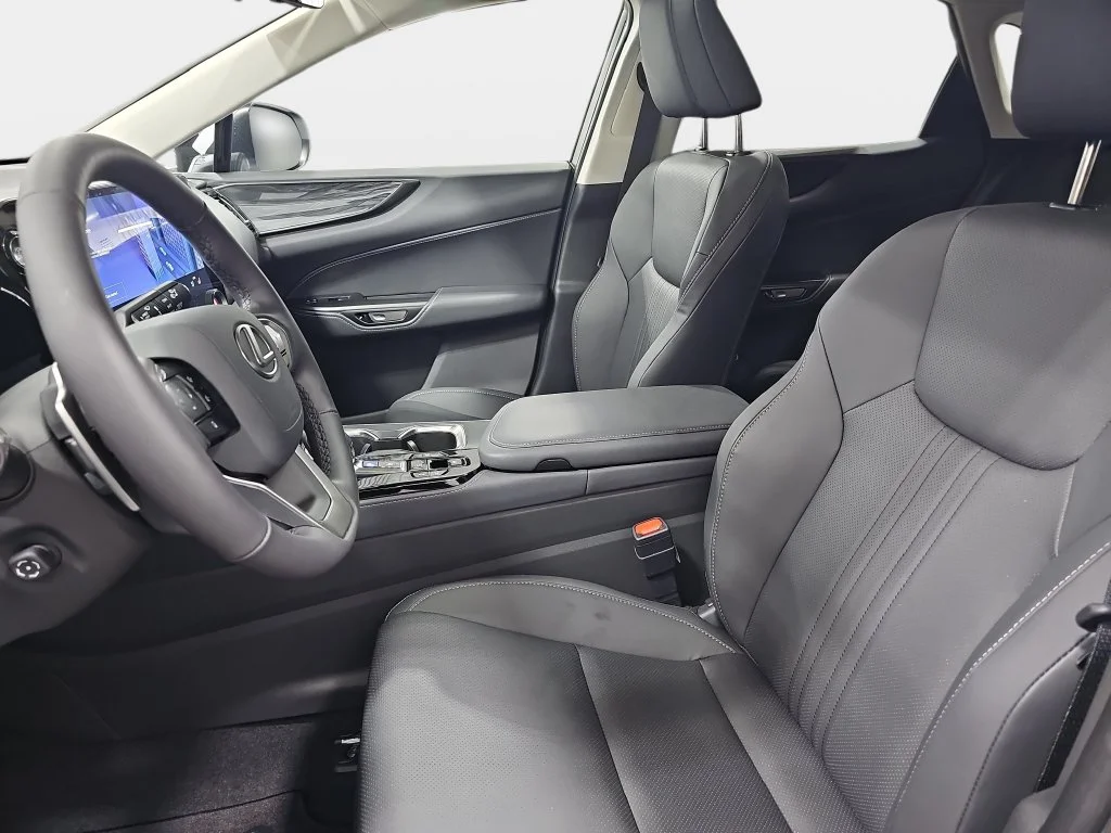 New 2026 Ultra White Lexus PREMIUM image 14