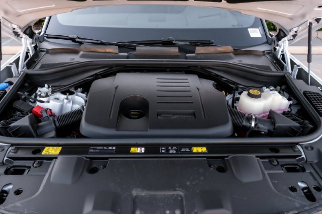 2026 Land Rover Range Rover SE - Photo 60