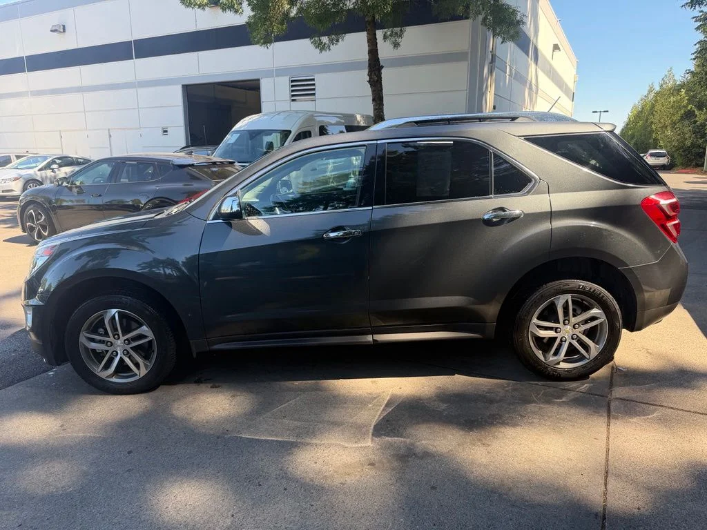 Used 2017 Nightfall Gray Metallic Chevrolet Premier image 7