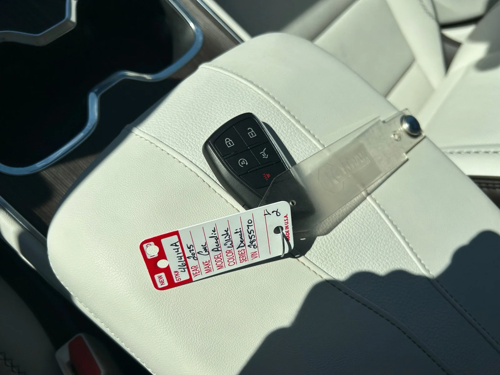Used 2025 Summit White GMC Denali AWD Leather Sunroof Navigation image 27