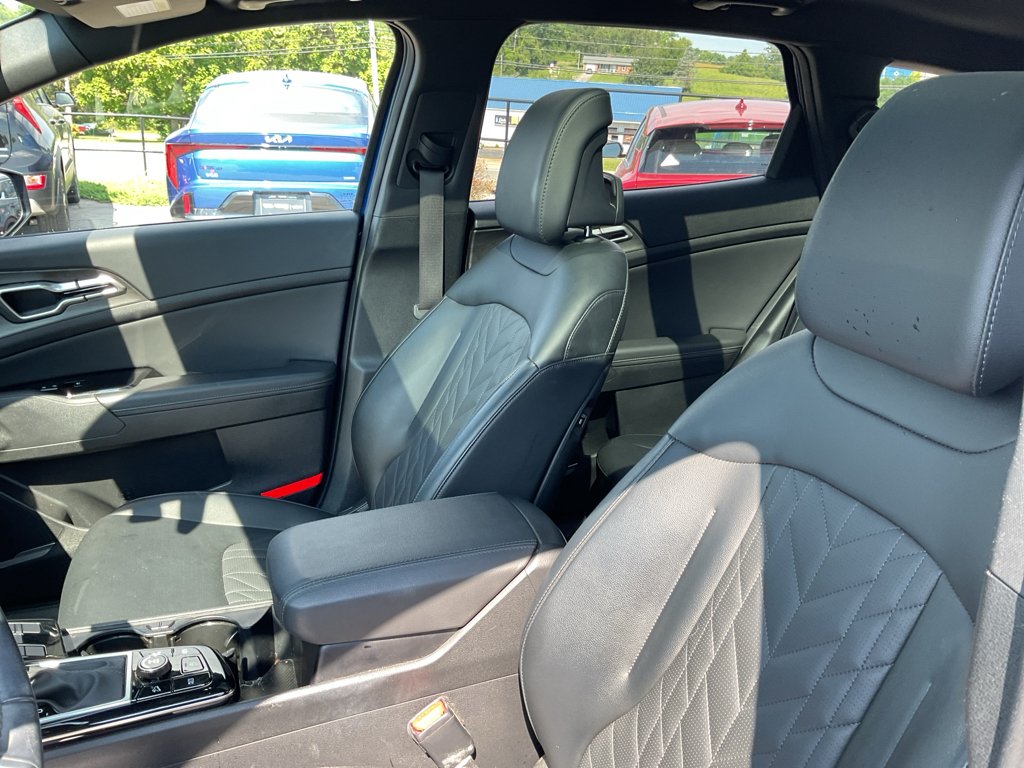 Used 2024 Sapphire Blue Kia X-Line image 17