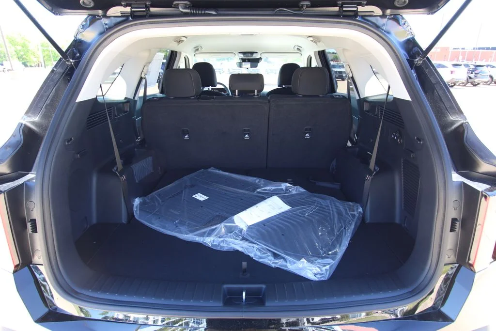 New 2026 Black Kia LX image 12