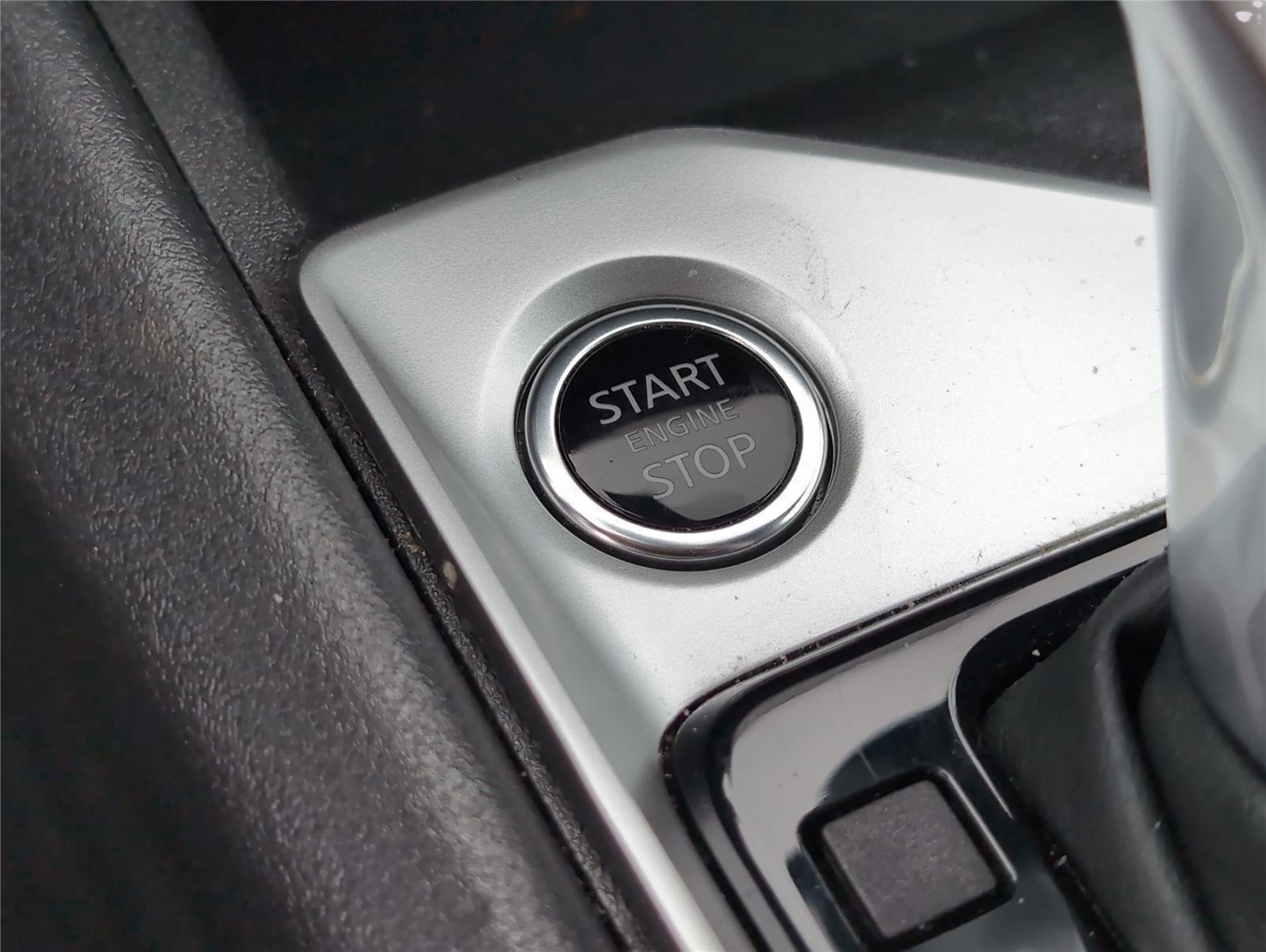 2025 Nissan Altima SV - Photo 36