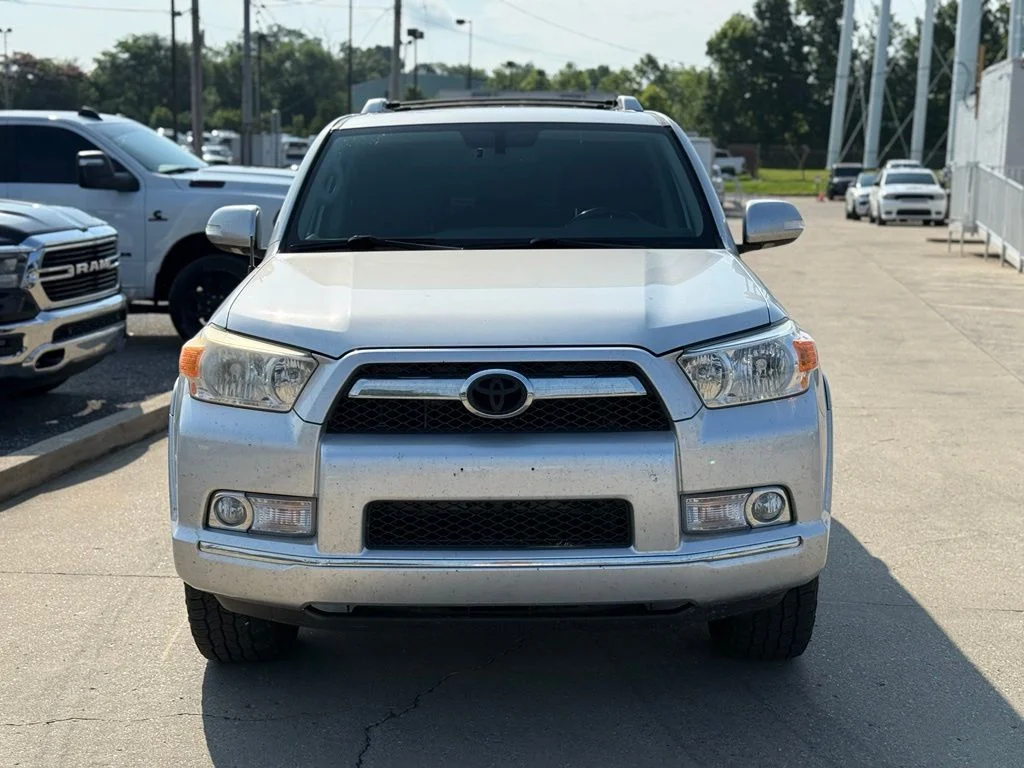 Used 2013 Silver Toyota SR5 image 3