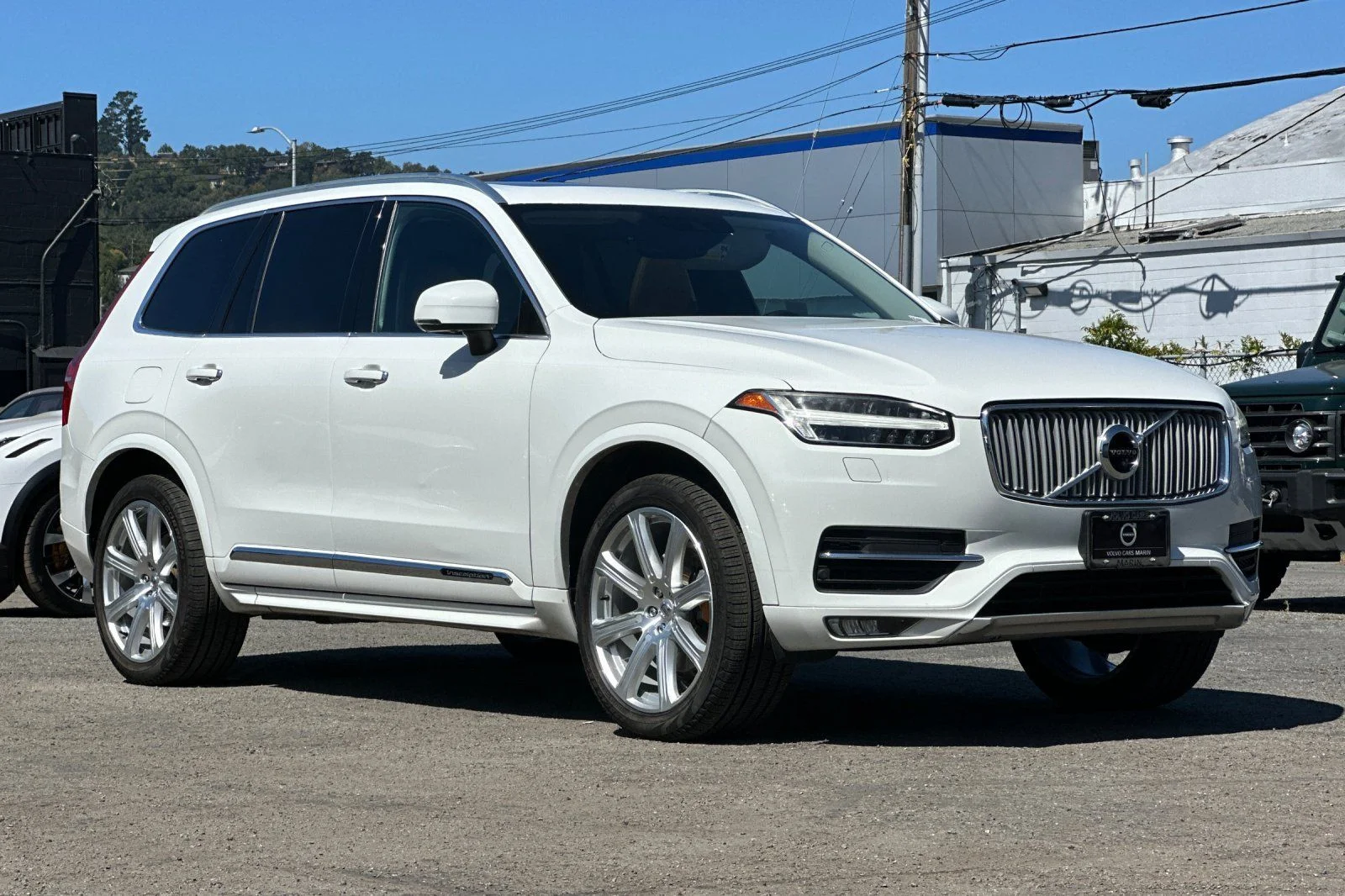 Used 2016 Ice White Volvo T6 Inscription image 9