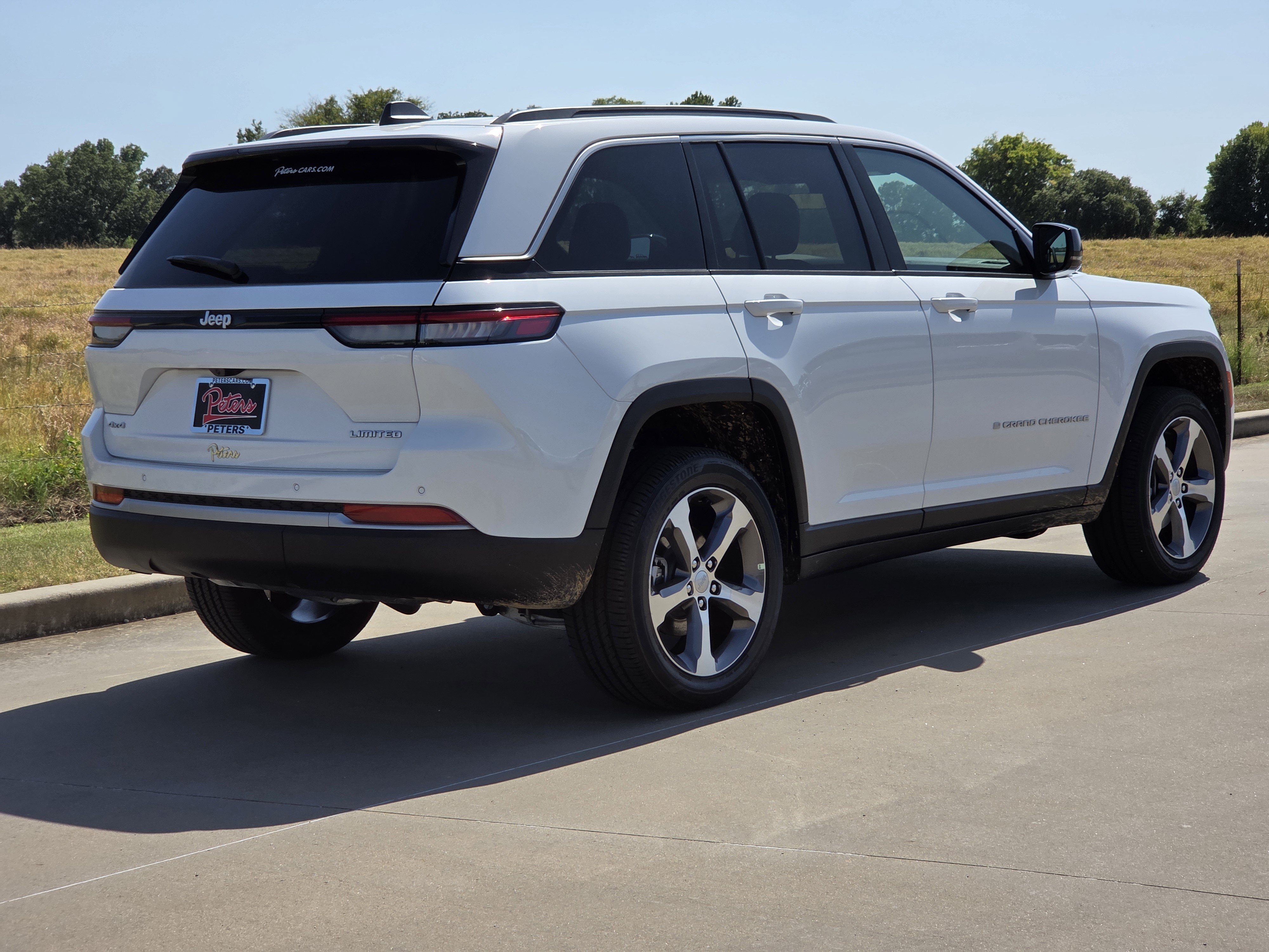 New 2026 Bright White Clearcoat Jeep Limited image 3