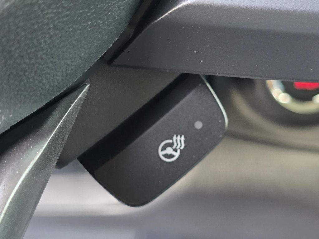 New 2026 CRYSTAL BLACK SILICA Subaru Limited 7-Passenger image 34