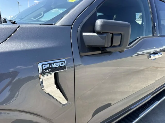 Used 2024 Gray Ford XLT image 10