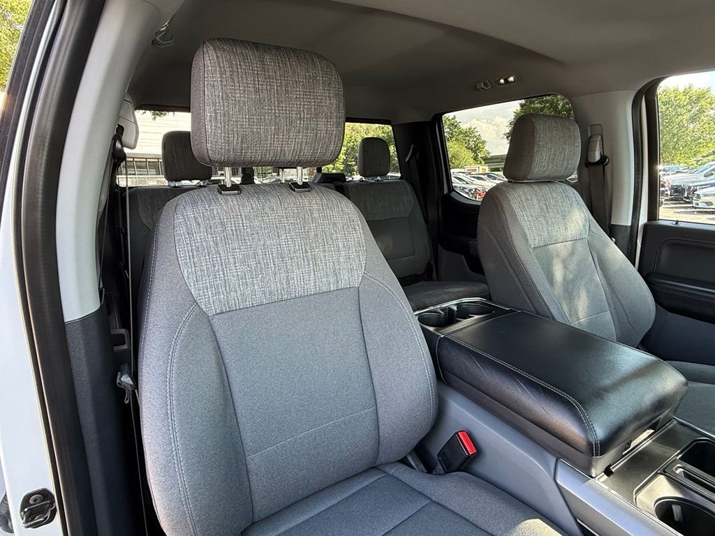 Used 2022 White Ford XLT image 28