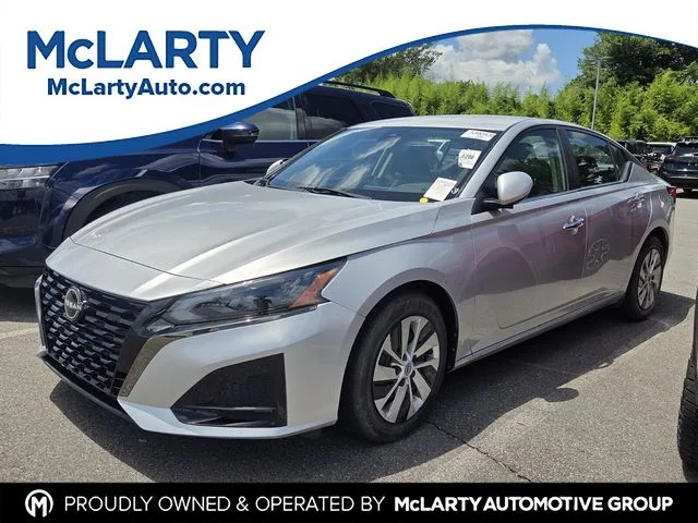 2023 Nissan Altima 2.5 S's photo