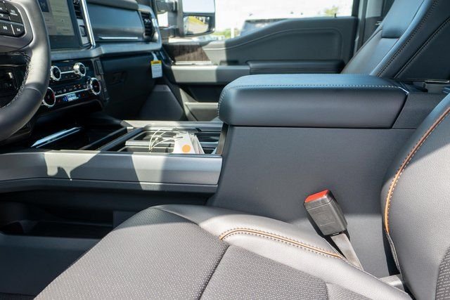 New 2026 Avalanche Ford F-250® Lariat® image 16