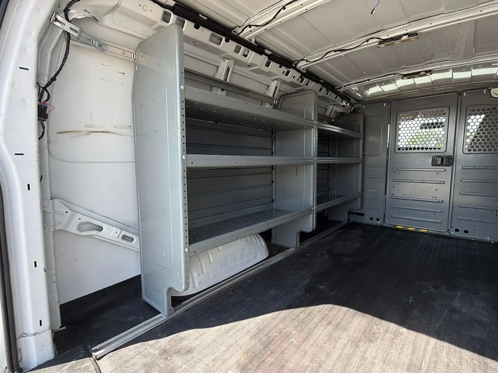 Used 2023 SUMMIT WHITE Chevrolet RWD 2500 Regular Wheelbase WT image 26