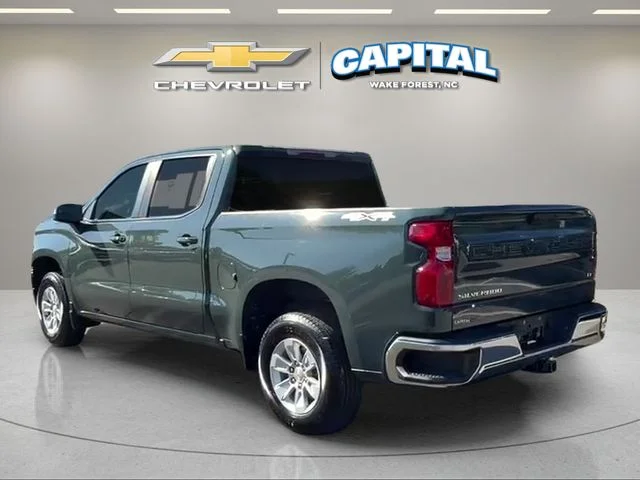 Used 2025 Gray Chevrolet LT image 3