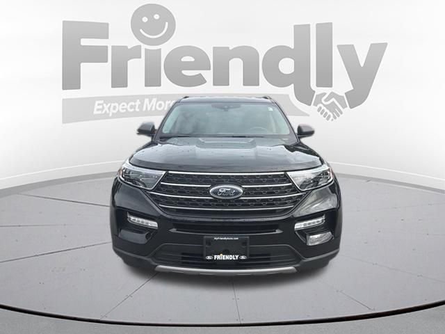 Used 2023 Black Ford XLT image 10