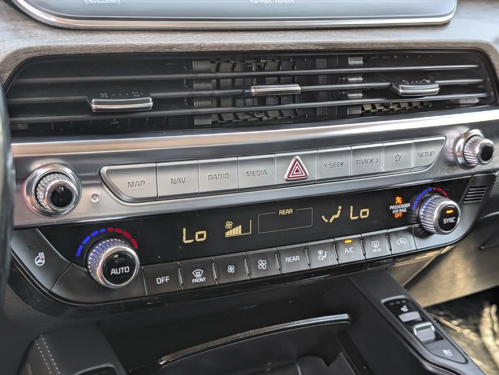 Used 2021 Silver Kia SX image 30